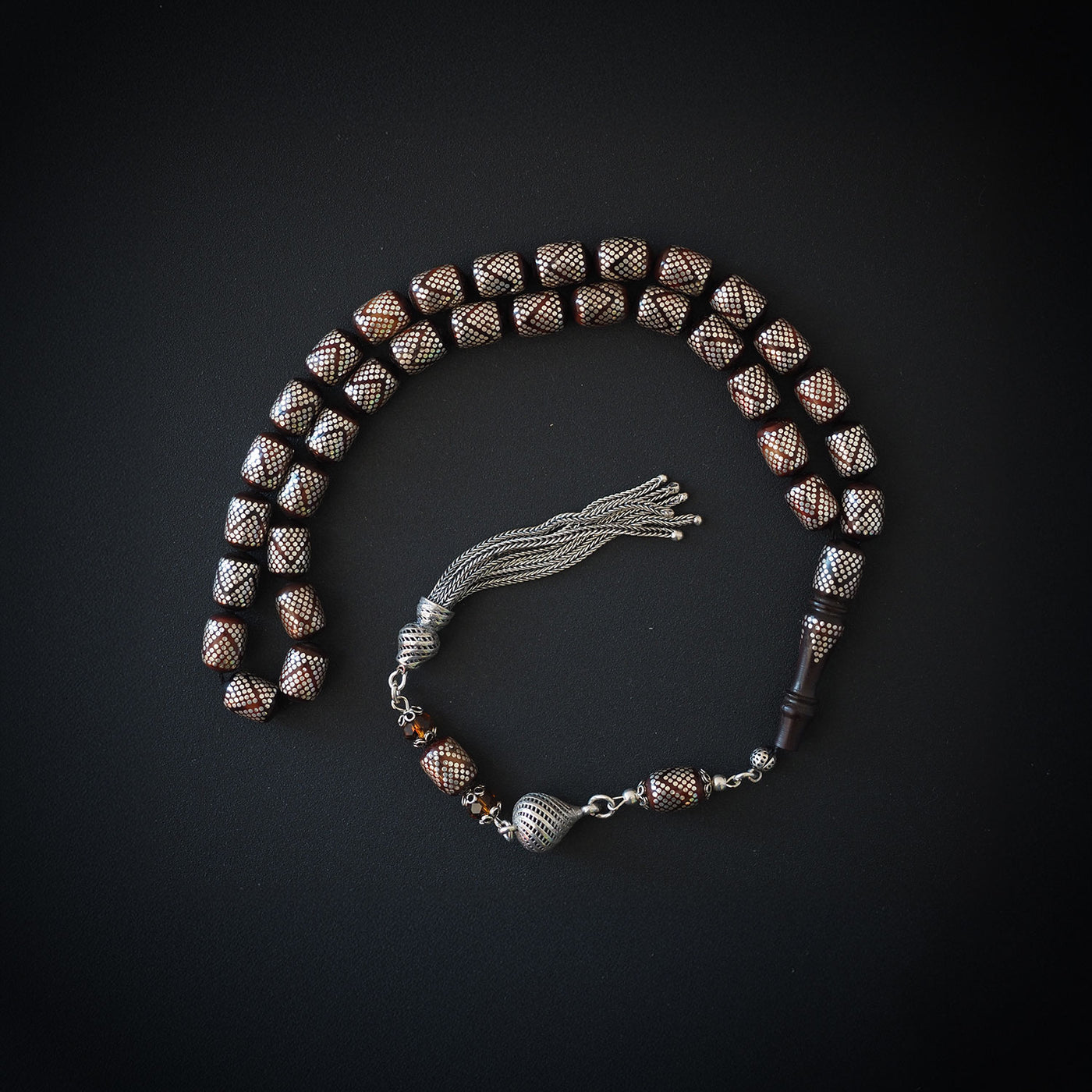 İnce İşçilikli Özel Gümüş İşlemeli Kuka Tesbih - WATD088