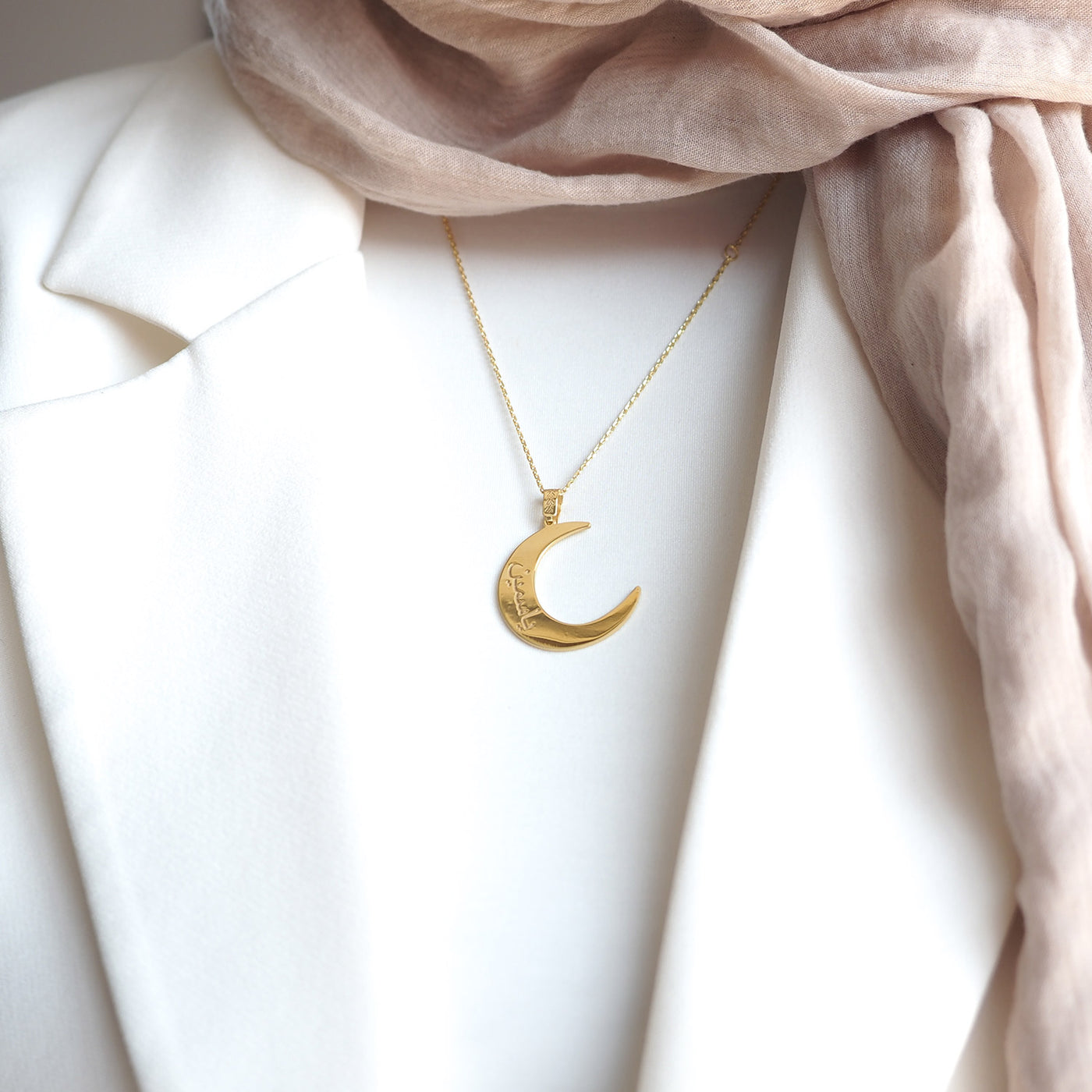 Kişiye Özel İsimli Hilal Gümüş Kolye - WAMT062