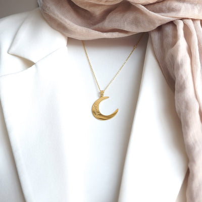 Kişiye Özel İsimli Hilal Gümüş Kolye - WAMT062