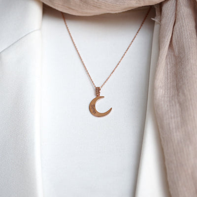 Kişiye Özel İsimli Hilal Gümüş Kolye - WAMT062