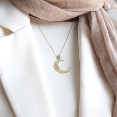 Kişiye Özel İsimli Hilal Gümüş Kolye - WAMT062