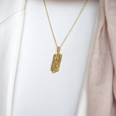 Fetih Suresi Yazılı Gümüş Kolye - WAMT041