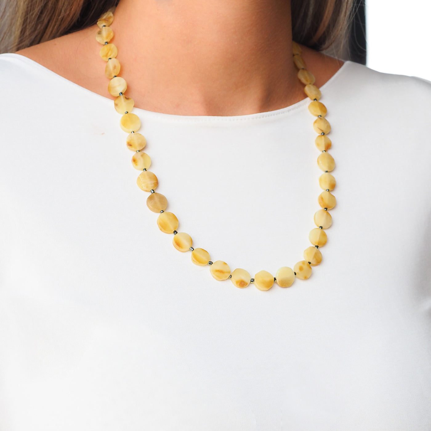 Doğal Kehribar Kadın Kolyesi – WAMT049