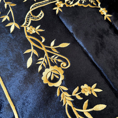 Siyah Renk İpek Kadife Kumaş Seccade (Altın Renk Maraş İşi Nakış) - WAS019