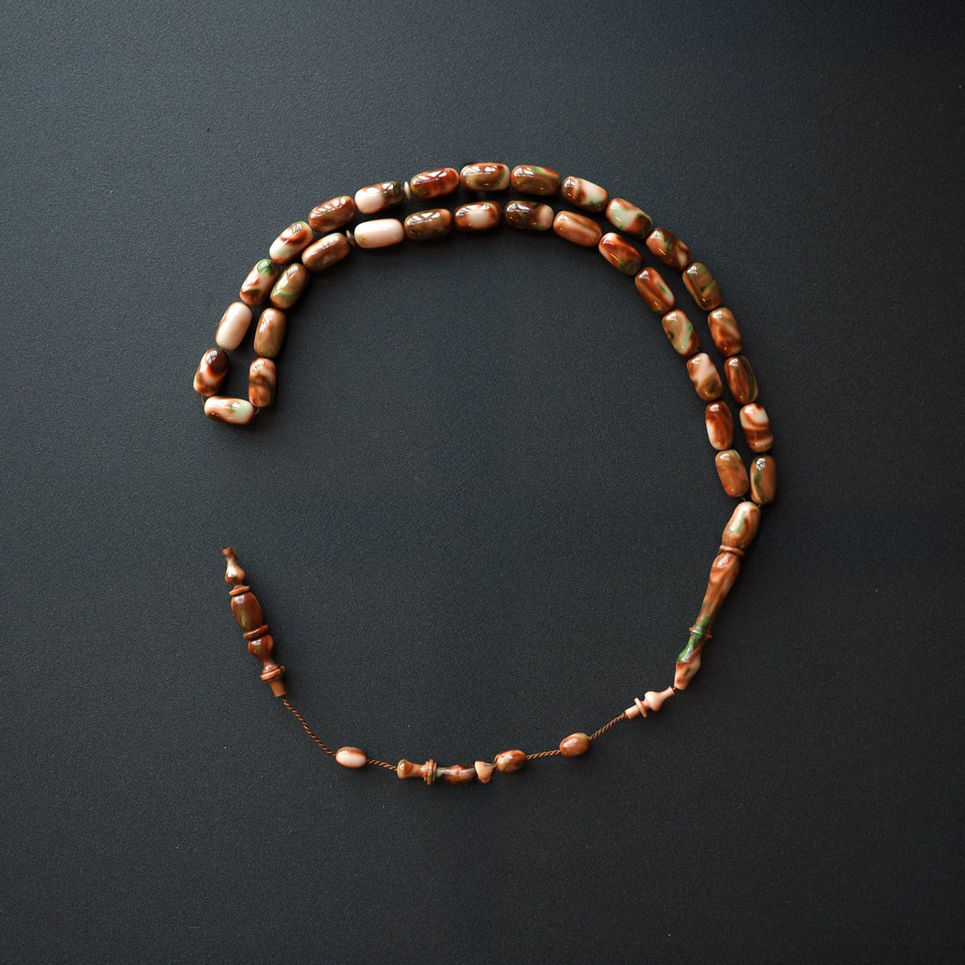 Usta İşçilikli Özel Döküm Sıkma Kehribar Tesbih – WATD004