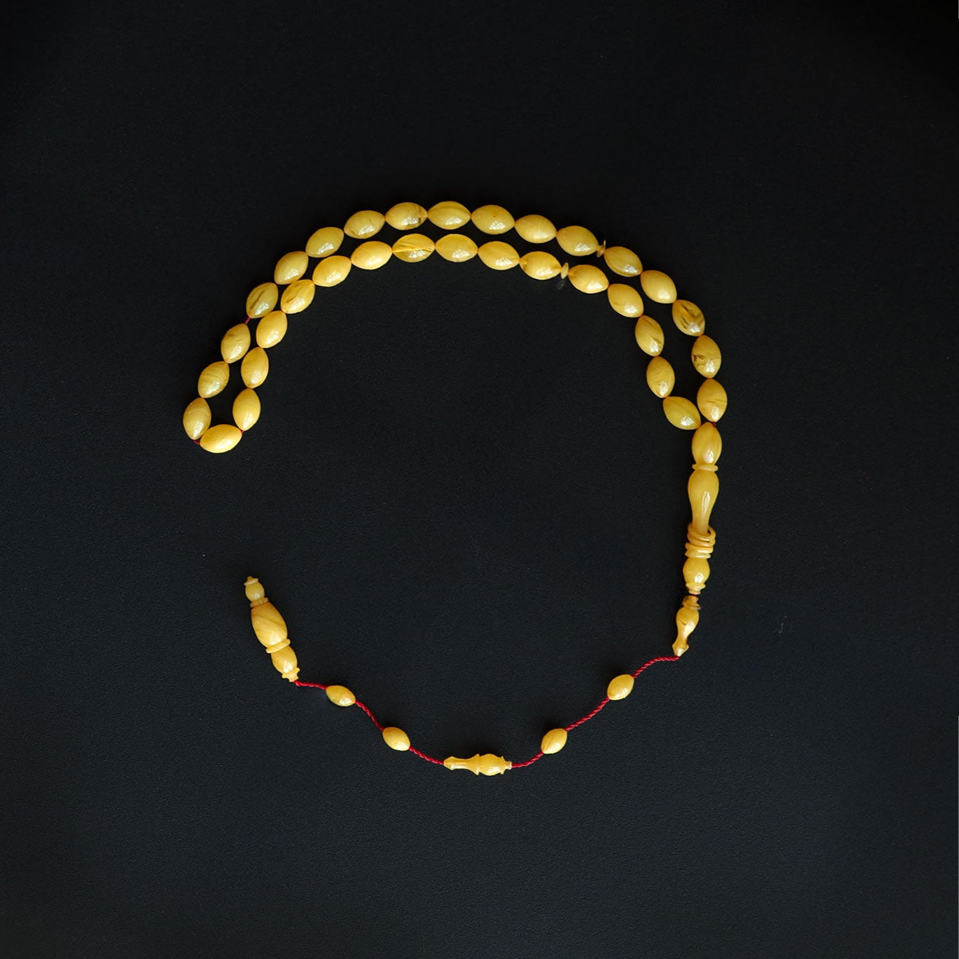 Halka İşçilikli Sıkma Kehribar Tesbih – WATD009