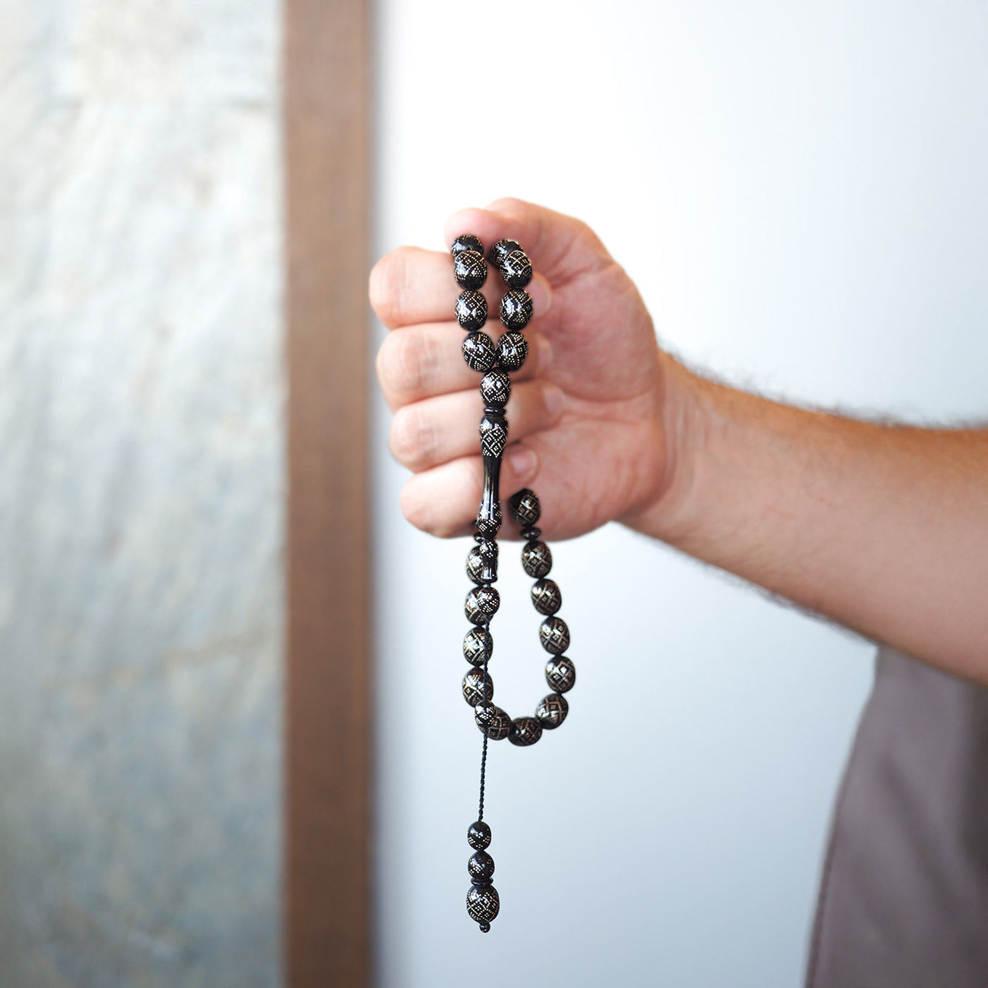 İnce İşçilikli Gümüş Çakımlı Kuka Tesbih - WATD089