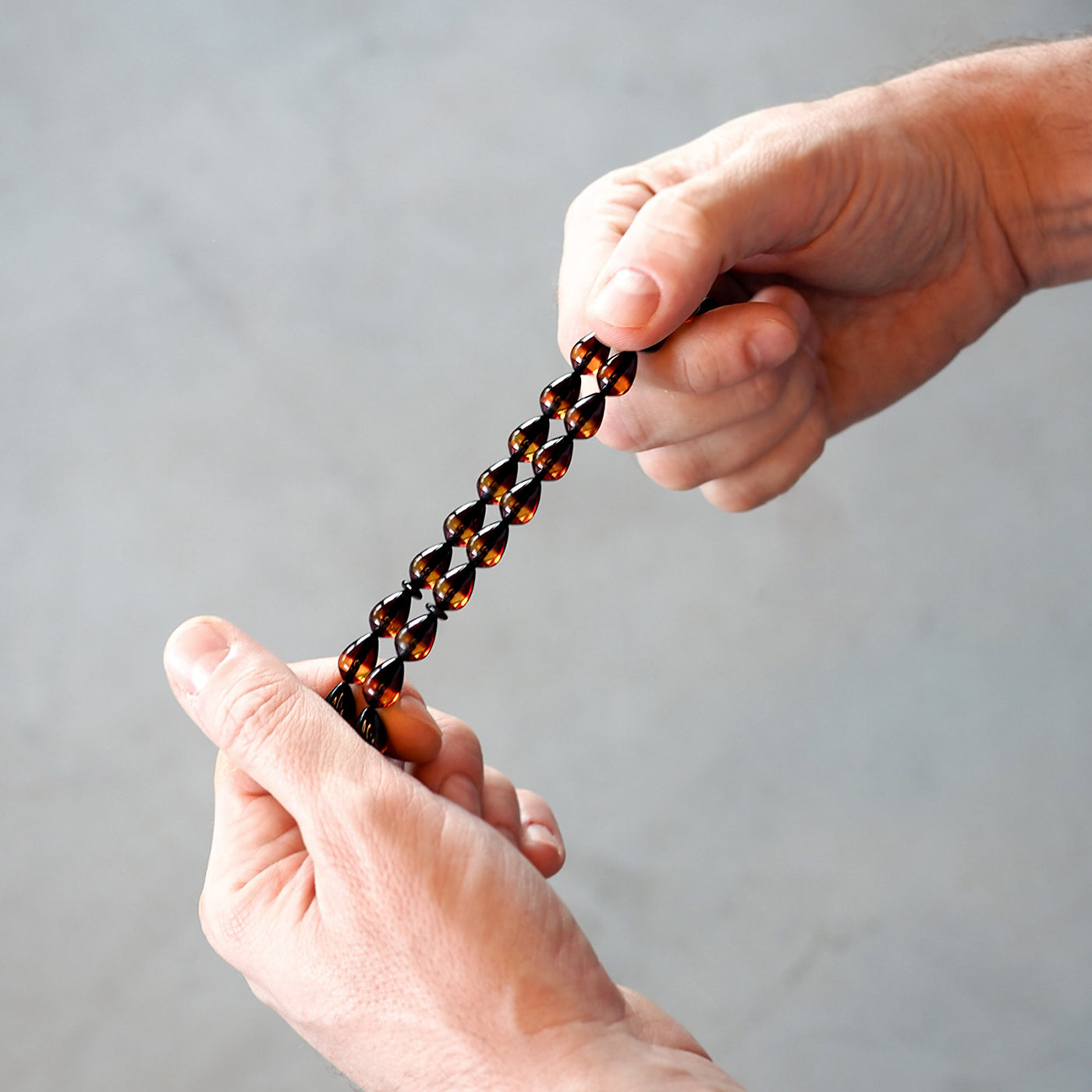 Gümüş Püsküllü Sürmeli Ateş Sıkma Kehribar Tesbih - WATD127