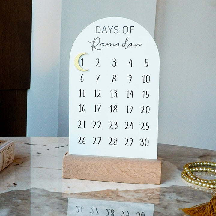 "Days of Ramadan" Yazılı Ahşap Kaideli Masaüstü Ramazan Takvimi - WAMH179